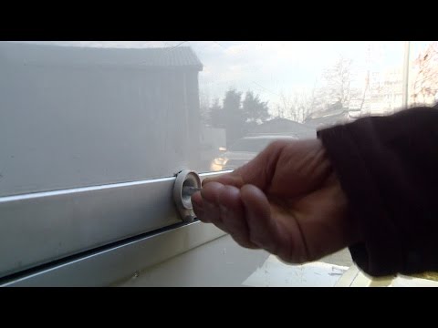 Monument voor frietbakker Hennie Vermeulen uit Someren