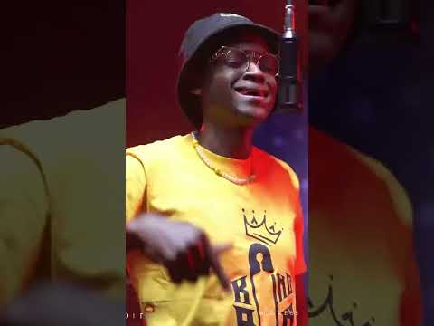 A performance of ‘Kuno Ayi’ at Stool sessions! Phinifolo Ya Ufumu EP