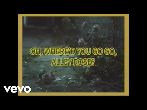 Conan Gray - Alley Rose (Official Lyric Video)