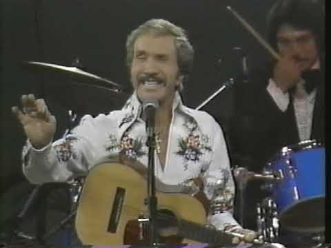 MARTY ROBBINS IN CONCERT