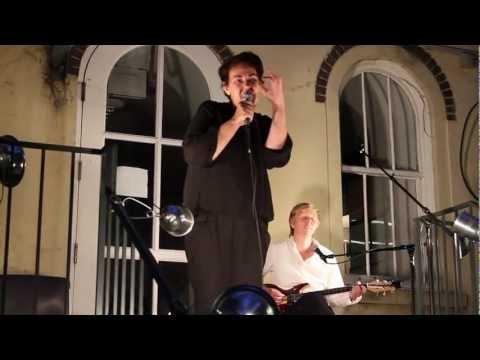 Christiane Rösinger - L**** live at Deutsches Haus