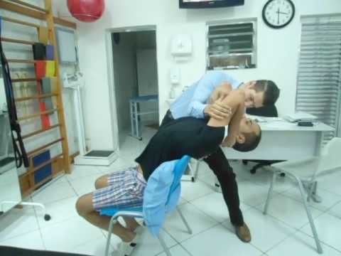 Vecchia pubblicità congiunta il video hip Segni polysegmental di osteocondrosi della colonna lombare