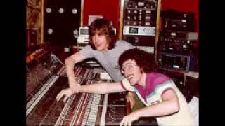 &quot;Weird Al&quot; Yankovic - You Don&#39;t Take Your Showers (Live 9/14/80)