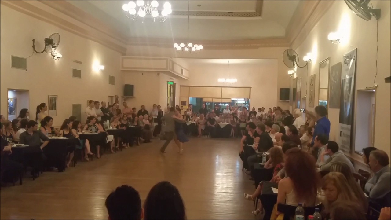 MAXIMILIANO CRISTIANI y KARINA COLMEIRO en Los Miércoles de La Nacional