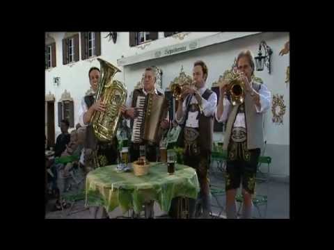 die 4 Hinterberger Musikanten im Biergarten