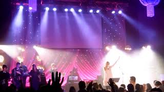 Kim Walker-Smith - Miracle Maker (Live)