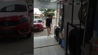 Download lagu jangan lupa ganti velg biar bagus di mobil nyah mp3