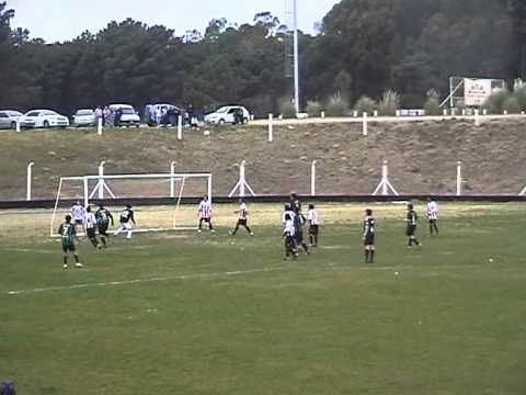 FUTBOL LOCAL: GOL EN CONTRA DE CABRERA (arquero de Atletico Mte Hso)