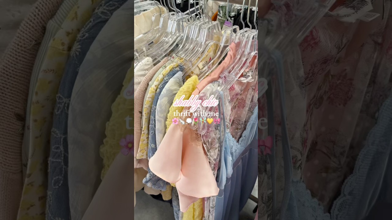 shabby chic thrift with me 🎀 #girlyvlog #coquettestyle #shabbychic