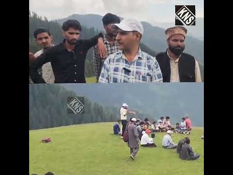 A vibrant fair at Shingani Top Dhanaso in Doda draws huge crowds, with locals calling for greater government support to develop the destination into a major tourism hub.