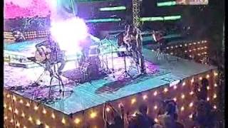 Download lagu 25 Tahun SLANK Membumi - Ku Tak Bisa - Mawar Merah - #1 - Terlalu Manis.mp4 mp3