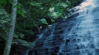 preview picture of video 'Grimes Glen - Solo climb of first falls'