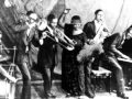 Gertrude "Ma" Rainey & Her Tub Jug Washboard Band-Hustlin' Blues