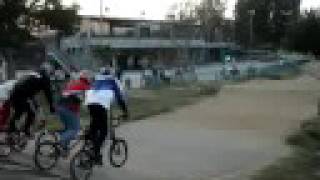 preview picture of video 'Monday Night Brawl BMX Racing Bellflower Moto 1 old'