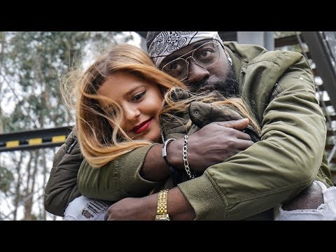 Weyda Múmia - Não Te Largo  (Official Music Video)