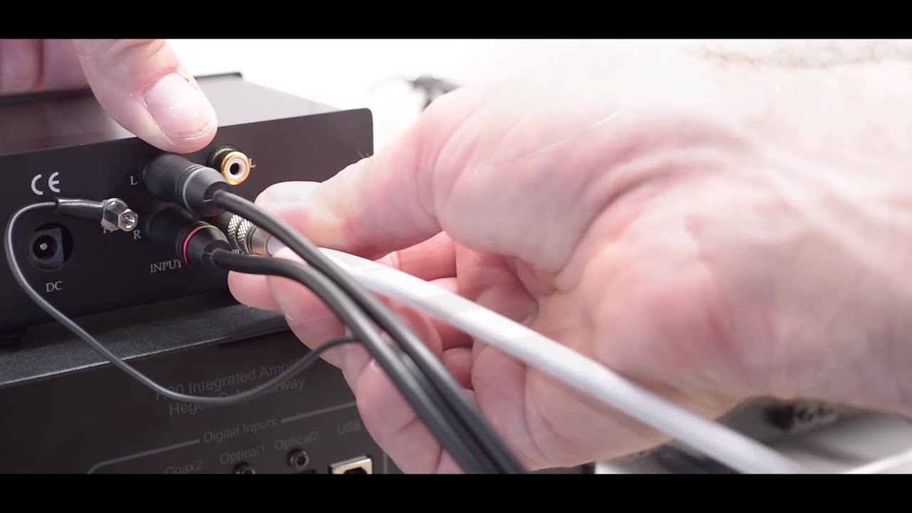 Comment relier une platine vinyle et un pré-ampli phono RIAA à un ampli stéréo 
