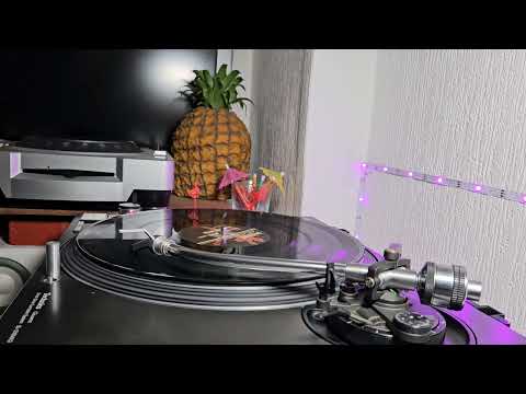 Peshay featuring Flytronix - House Sound - Cubik Music - 2001 Drum and Bass