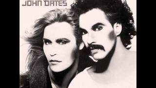 Daryl Hall &amp; John Oates - It Doesn&#39;t Matter Anymore