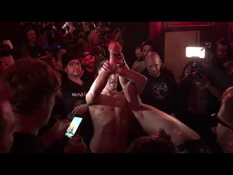 Zack Sabre, Jr. vs Chuck Taylor - No Ring @ Tender Trap, Brooklyn 2017/12/13