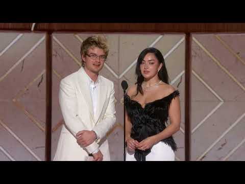 Charli XCX and Joe Keery Present Best Song Motion Picture | 83rd Annual Golden Globes