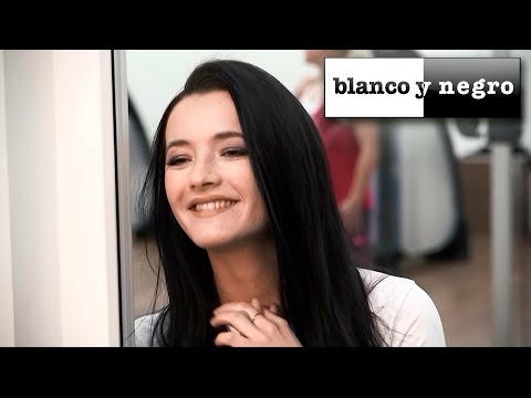 Lolita - Bonjour Madame (Official Video)