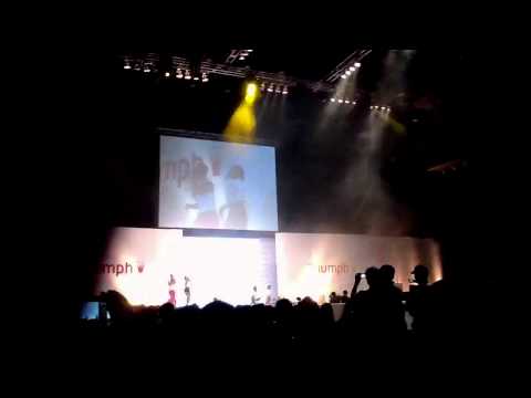 William chan @ triumph fashion show (2)