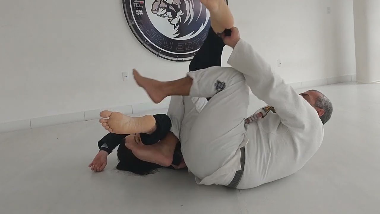 Técnica inicial 50/50 Pegando as Costas.🇧🇷