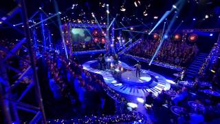 Have yourself a merry little christmas - Leona Philippo | Beter dan het origineel