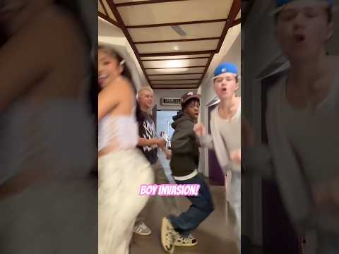 when boys invade 😵‍💫 #girltalk #teens #squad #talkshow