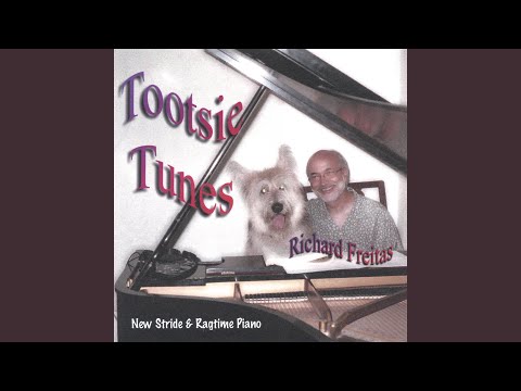 download lagu mp3 mp4 Tootsie Toes, download lagu Tootsie Toes gratis, unduh video klip Tootsie Toes