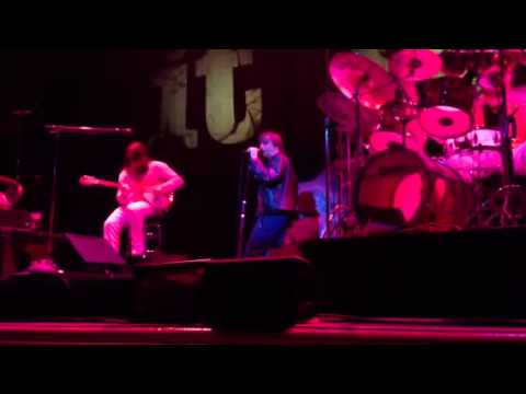 Tue 11/15/11 The Musical Box 'It'