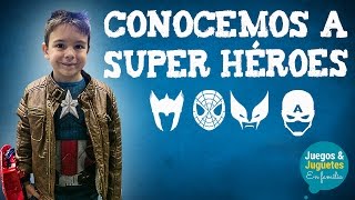 VISITAMOS A SUPER HÉROES MARVEL EN ESPAÑOL 🕷🔨🇺🇸 // Juegos y Juguetes en familia