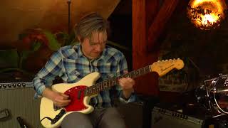 Video thumbnail for Fender Mustang 1965 olympic white presented by Vintage Guitar Oldenburg and Tobias Hoffmann by Vintage Guitar Oldenburg