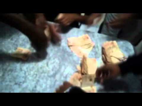 CLIP OFICIAL MC JUNINHO JR part MC DIH BONDE DO TEM 2012