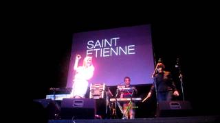 Saint Etienne - Lose that Girl (Live @ Teatro Lara, Madrid 15/11/2012)