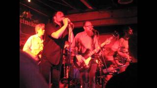 &quot;Last Of The Steam Powered Trains&quot; - The Quaifes (Kinks Cover) - Sunset Tavern, Seattle 7/30/10