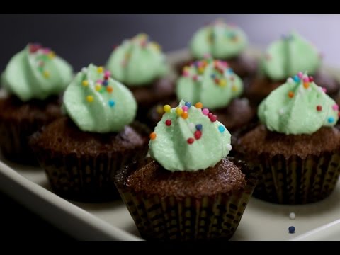 download lagu mp3 mp4 Peppermint Filling For Cupcakes, download lagu Peppermint Filling For Cupcakes gratis, unduh video klip Peppermint Filling For Cupcakes