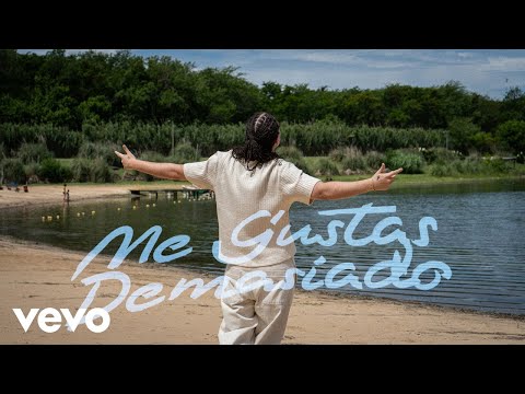 LiL CaKe - Me Gustas Demasiado (Official Video)