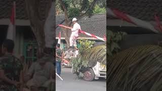 Download lagu NETIZEN VIDEO CLIPS SERIES #061 TEMA PERJUANGAN - TEMBUS DITERJANG BAMBU KUNING mp3