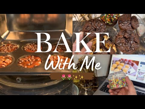 Weakened Vlog | Making Christmas Cupcakes 🧁 🤎