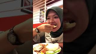 preview picture of video 'Ayam meletup ala artis ganteng irwansyah'