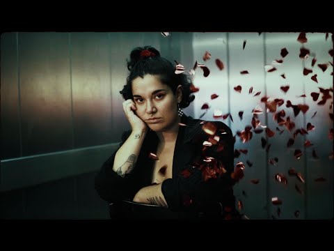 LNA - me and my headache (Visualizer)