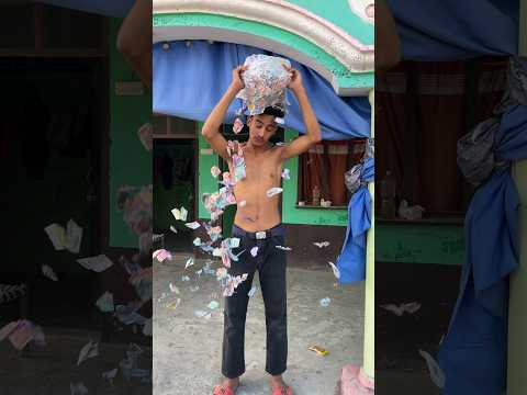 Paisa hi paisa 🤑🔥#trendingshorts #youtubeshorts #viralshorts #funnyshorts #comedyshorts #shorts