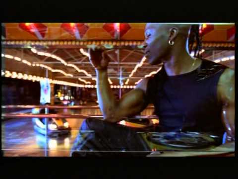 FLOORFILLA-Le délire