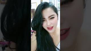 Download lagu yank!! aku keluar 2x looh Bigo Live hot mp3 Download lagu yank!! aku keluar 2x looh Bigo Live hot mp3