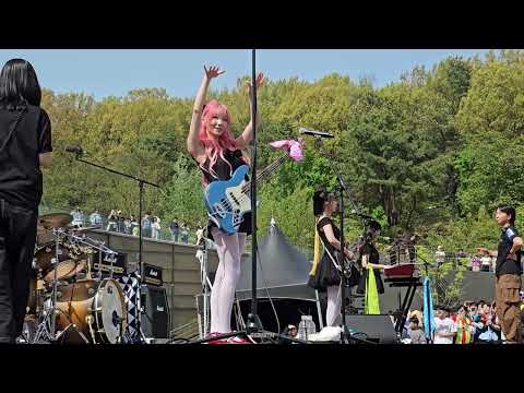 QWER THIS IS OUR CEREMONY 멤버 입장 사운드체크 직캠 4k 260419 by reBirth