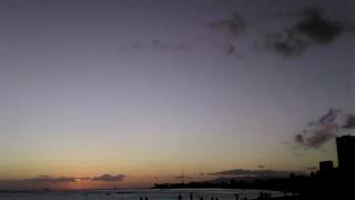 UFO DURING/AFTER SUNSET - 3.21.17 HONOLULU, HAWAII