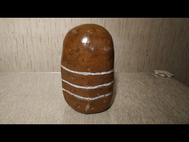 Vídeo relacionado con BSTCAR Piedras incandescentes Indiana Jones y el Templo Maldito Piedras incandescentes Sankara Piedras Luminosas de Resina Cosplay Props Decoración del hogar Coleccionables (6 * 6 * 15cm)