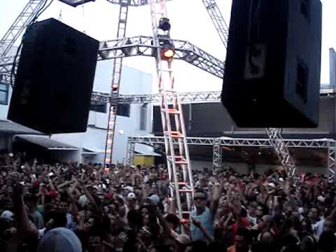 MANDRAKS - INDUSTRIA EAZY !