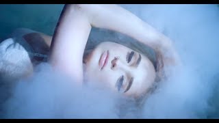 Broken - Kim Petras (Official Lyric Video)